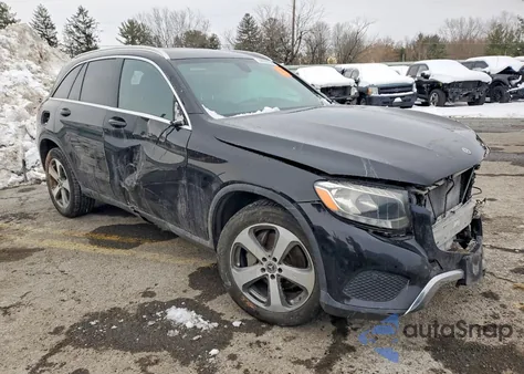2019 Mercedes-Benz Glc 300 4Matic z USA, uszkodzony, nr VIN WDC0G4KB7KV169305